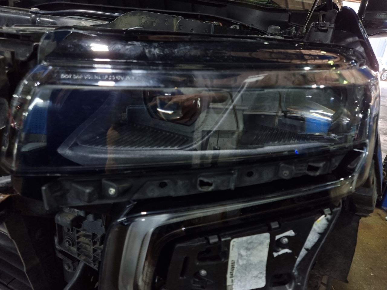 Chevrolet Tahoe K2 с би-лед линзами после тюнинга