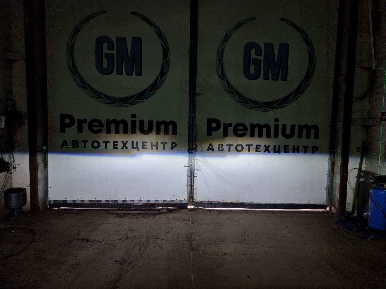 Штатная фара до переделки — GM Premium